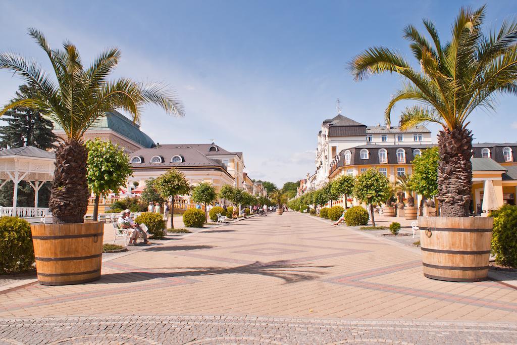 Spa Hotel Diana Františkovy Lázně Dış mekan fotoğraf